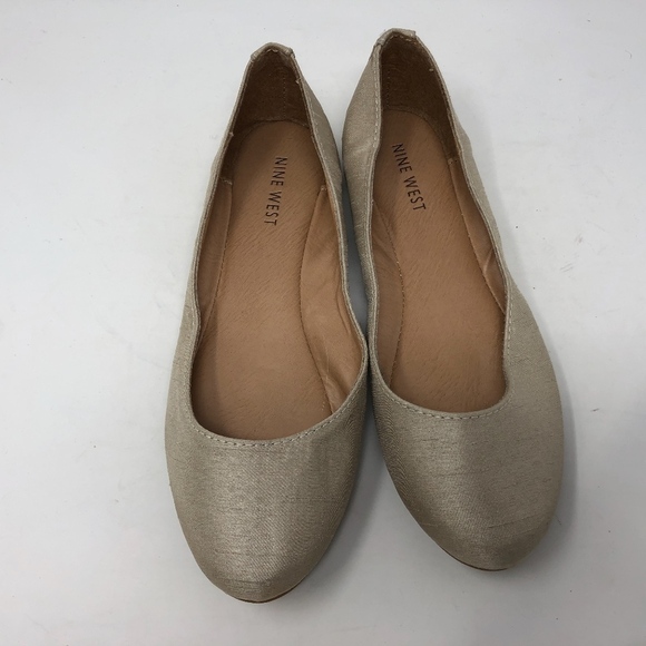 Nine West Gold Smart Move Flats 5.5 - Picture 2 of 7